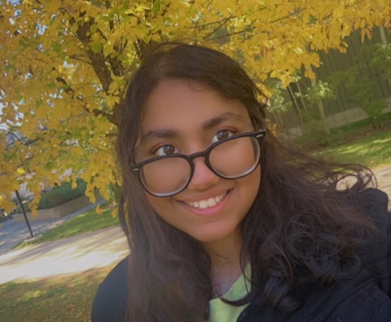Mahnoor smiling outdoors